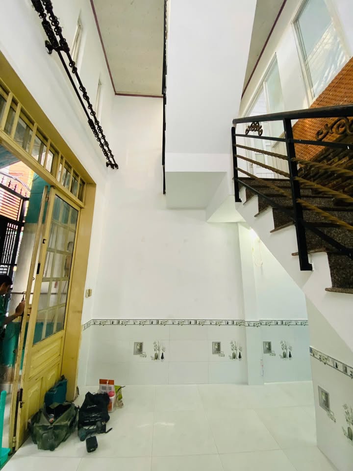 Nhà cho thuê Hẻm 631 đường Lê Đức Thọ Gò Vấp 24m² giá 6.5 triệu - Không thể bỏ lỡ!