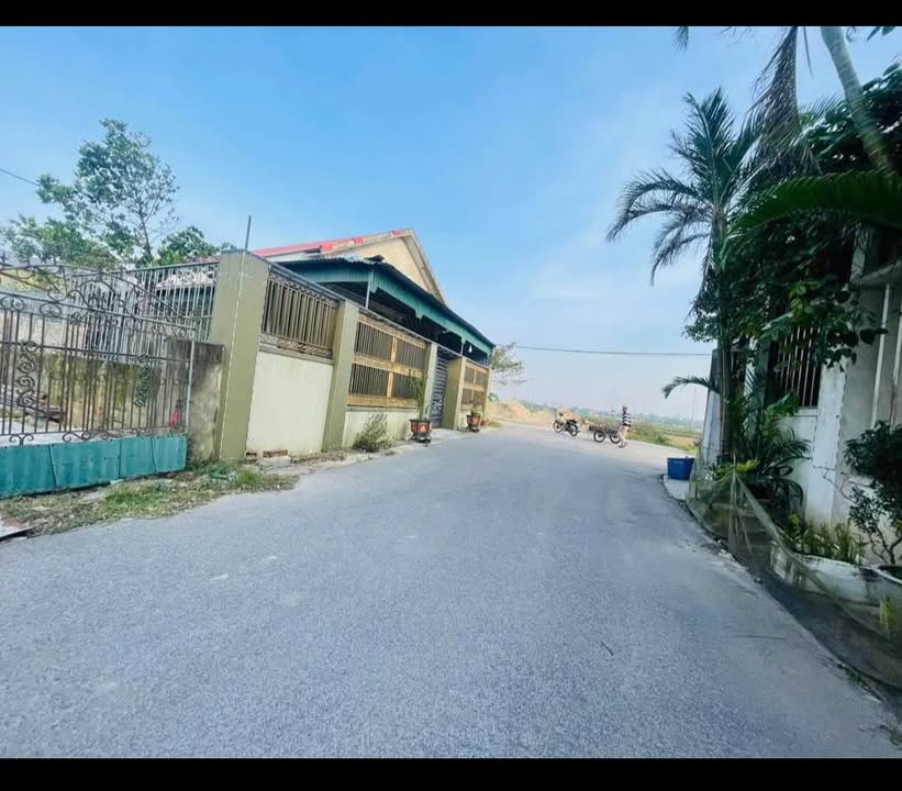 Đất nền Thạch Trung, Hà Tĩnh 161.5m² giá 2.45 tỷ - Gần khu quy hoạch mới