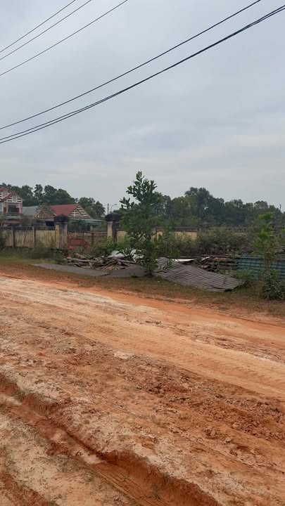 Đất thổ cư mặt tiền Nguyễn Văn Linh 264m² - Gần Karaoke Gold Bar, giá mềm không thể bỏ lỡ!