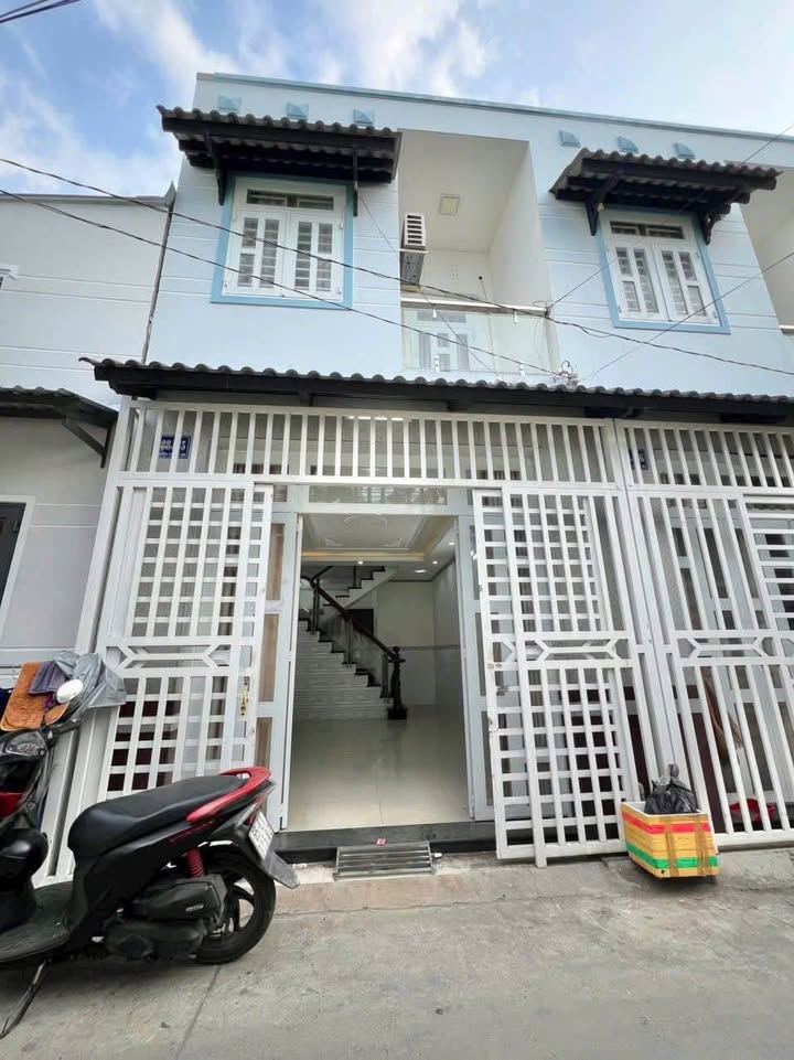 Nhà cho thuê hẻm 388 Nguyễn Văn Cừ, 40m² giá 6.5 triệu - Sẵn sàng vào ở!