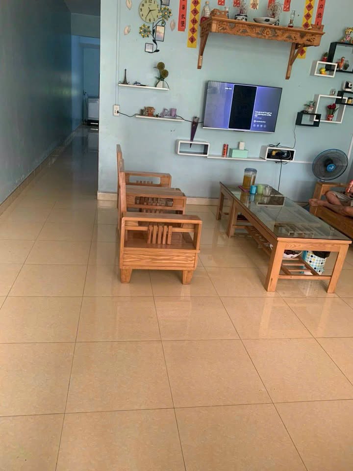 Nhà cấp 4 phường Minh Khai, Hà Giang 110m² giá 1.8 tỷ - Đường ô tô vào tận cửa!