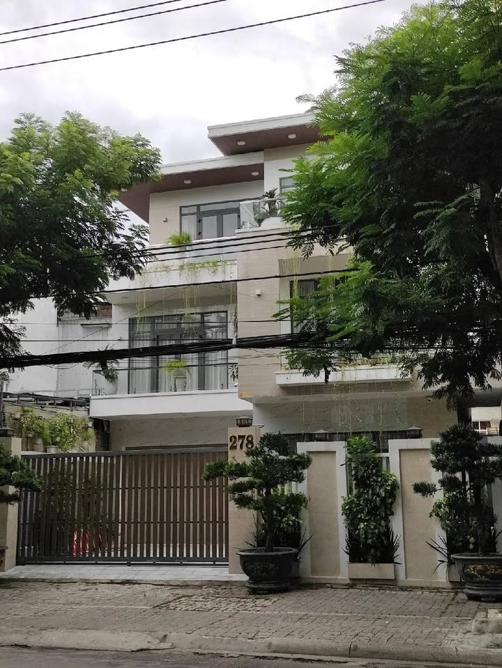 Biệt thự sang trọng Đà Nẵng 237.3m² giá 40.5 tỷ - Vị trí kim cương Phan Châu Trinh!