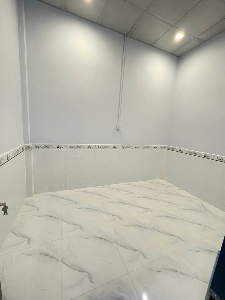 Nhà cho thuê đường Phạm Ngũ Lão, Cái Khế 88m² giá 5,5 triệu - Sẵn sàng vào ở!