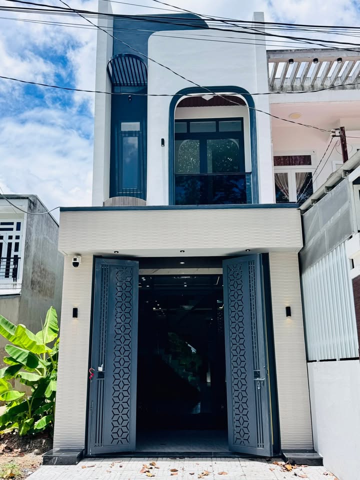 Nhà trệt lầu mới đẹp đường Đặng Văn Dầy, Bình Thủy, Cần Thơ - Giá 3.5 tỷ, thương lượng