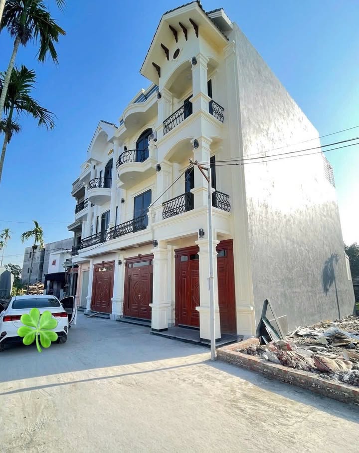 Nhà 3 tầng Hồng Thái, An Dương 60m² giá 2.39 tỷ - Ô tô đỗ cửa