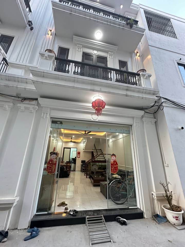 Nhà 3 tầng xóm 4 Hồng Thái 51m² giá 2.7 tỷ - Sẵn sàng vào ở ngay!