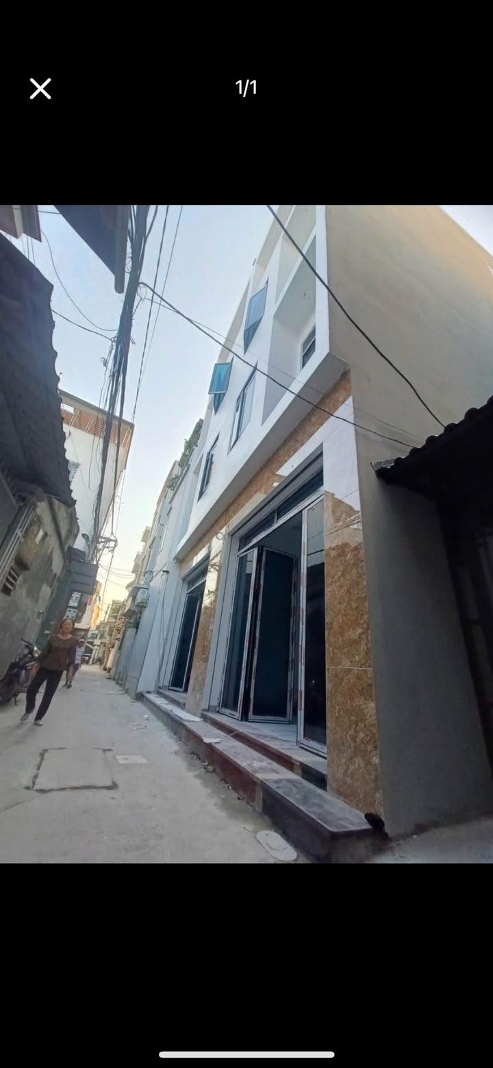 Nhà 4 tầng liền kề tại phố Bà Triệu, Hải Dương, 48m², giá chỉ 4 tỷ - Cơ hội đầu tư hấp dẫn!