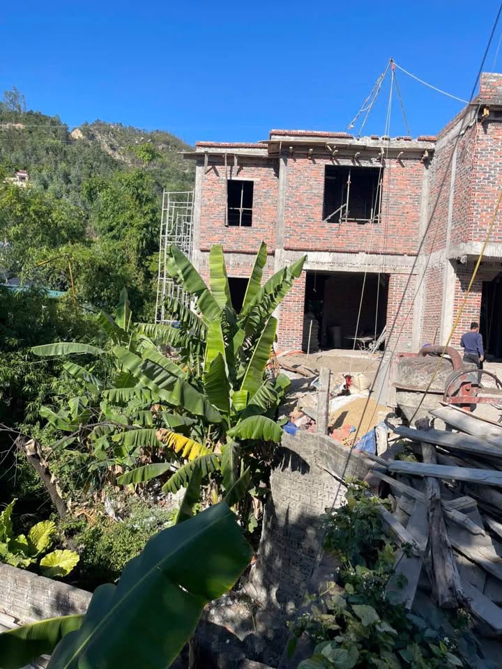 Nhà 2 tầng Cẩm Thịnh 175m² giá 1.8 tỷ - Đường ô tô rộng rãi, sẵn sàng vào ở!