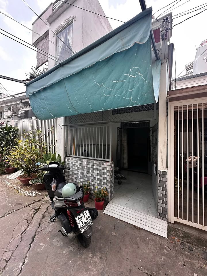 Nhà cho thuê hẻm Ngô Quyền, Ninh Kiều 70m² giá 5.5 triệu - Phù hợp gia đình và sinh viên!