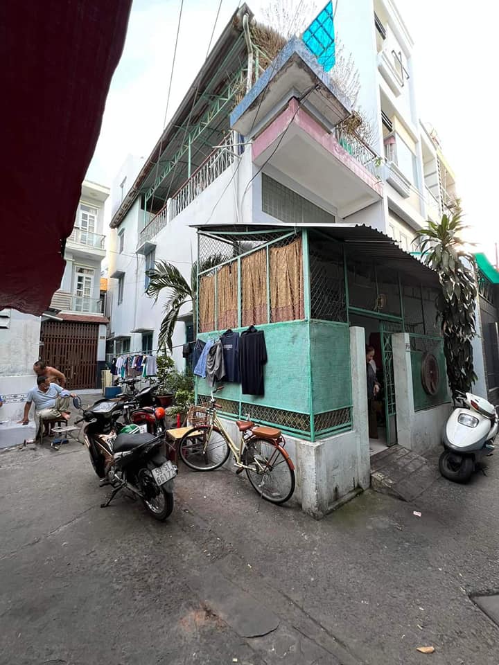 Nhà góc Võ Trứ, P9, Q8 - 48m² giá 4.8 tỷ - Sổ hồng riêng chính chủ!