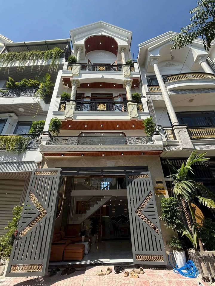 Nhà phố Lê Văn Khương, Tân Thới Hiệp 60m² giá 6 tỷ - Hẻm VIP, nội thất xịn sò!