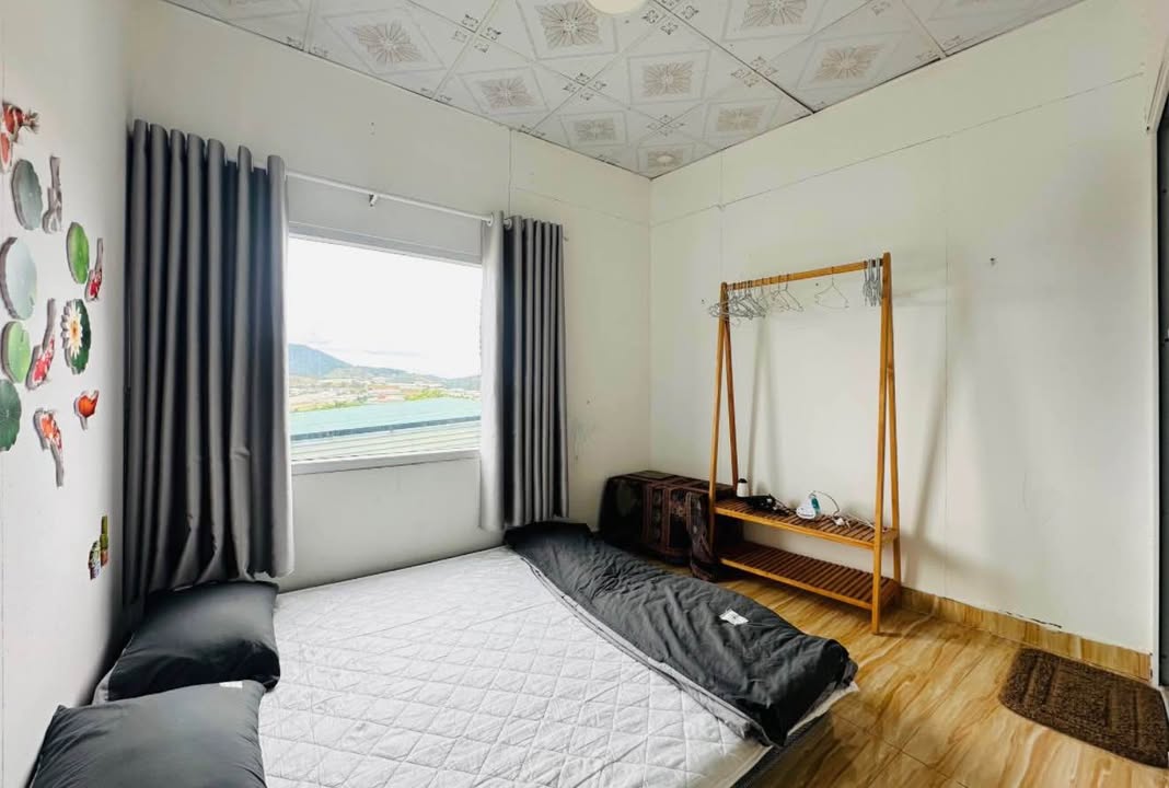 Nhà Homstay đường xe hơi, Đà Lạt 50m² giá 1.55 tỷ - View đẹp, sổ hồng chính chủ!