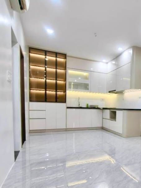 Căn hộ Tập thể Nam Thành Công, Đống Đa 42.2m² giá 6.68 tỷ - Nội thất sang trọng, chính chủ!