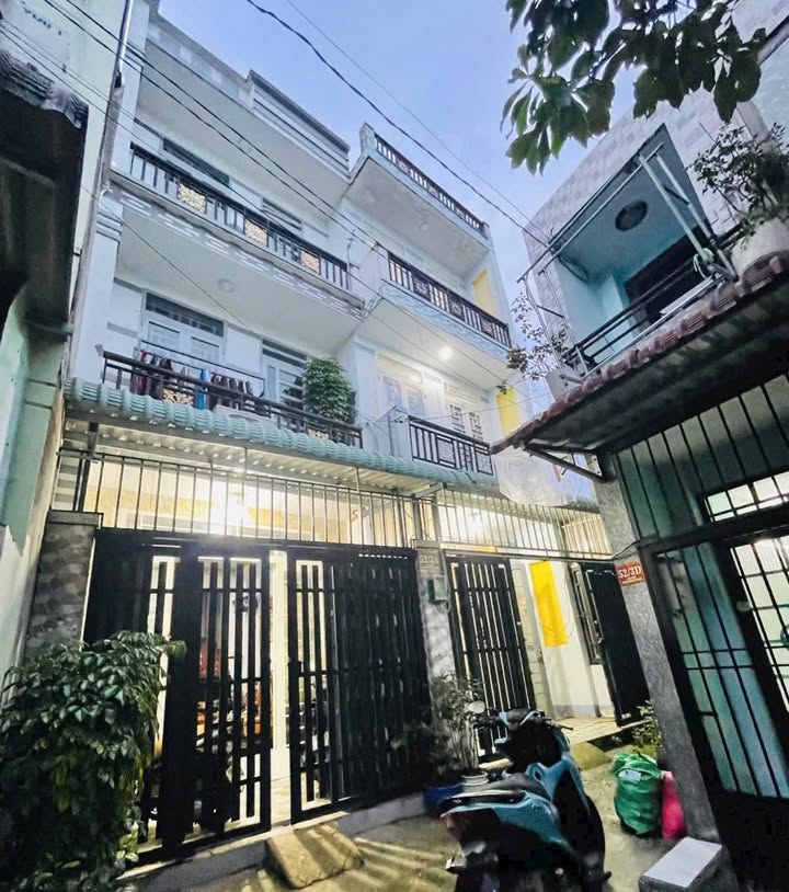 Nhà phố Ấp 3, xã Bà Điểm, Hóc Môn 34m² giá 1.78 tỷ - Bán gấp, pháp lý rõ ràng!