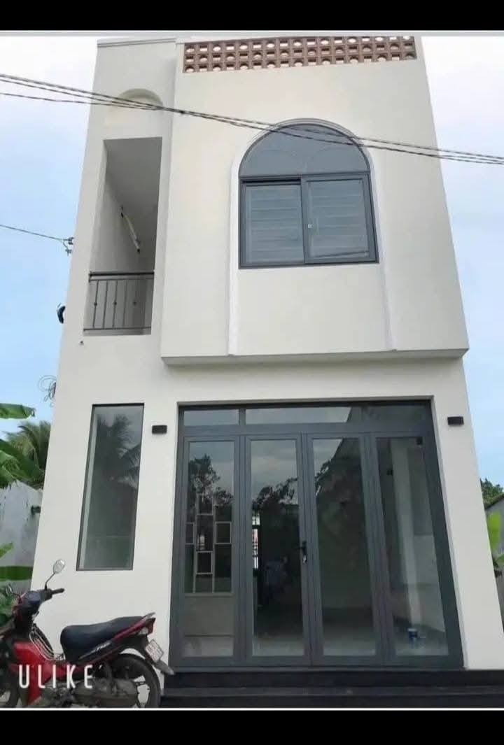 Nhà 1 trệt 1 lầu Phường Phước Hậu, Vĩnh Long 71,6m² giá 1.7 tỷ - Chính chủ bán gấp!