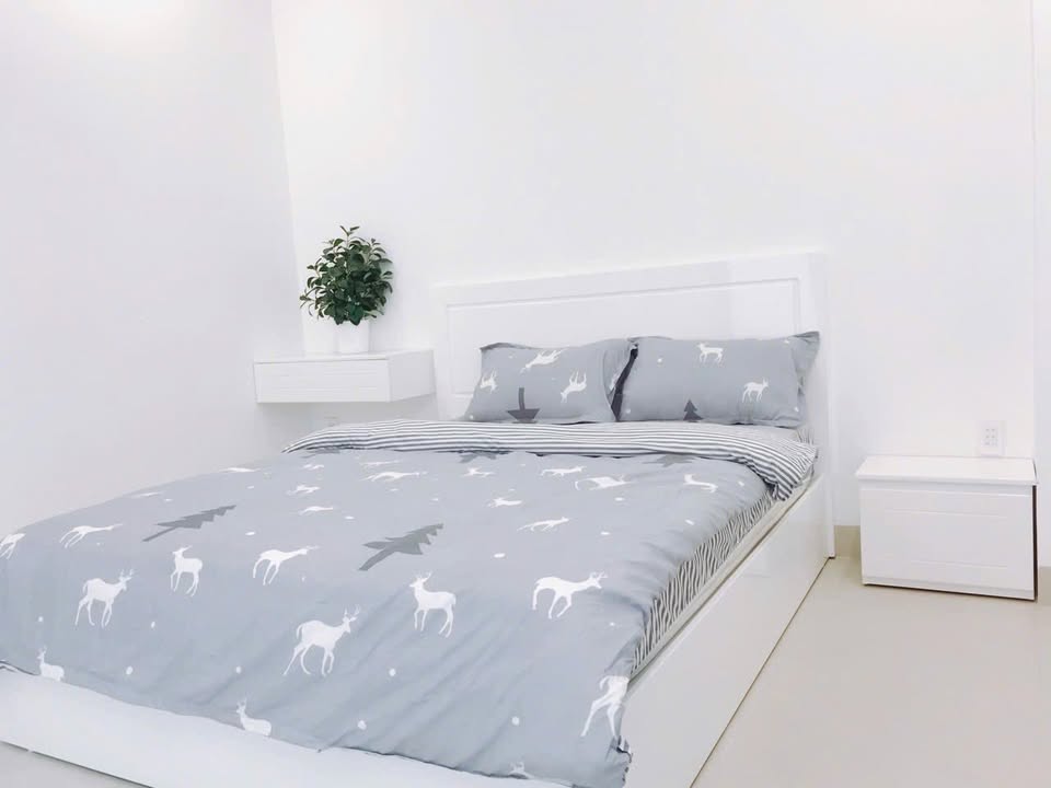 Studio cửa sổ trời Võ Duy Ninh 35m² giá thỏa thuận - Full nội thất tiện nghi!