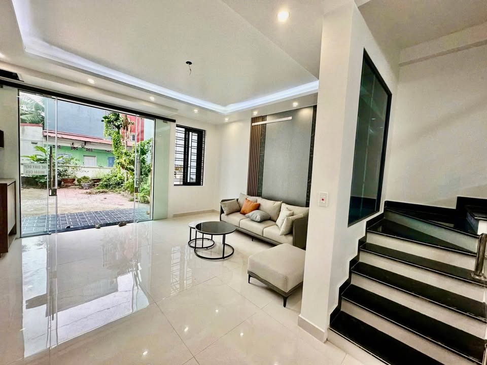 Nhà 4 tầng 132 An Đà, Hải Phòng 48m² giá 3.65 tỷ - Thiết kế độc lập, sân rộng!