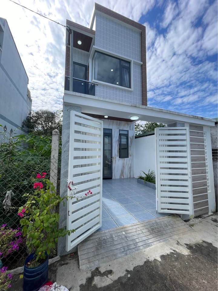 Nhà bán 71.4m² tại Thới Sơn, Mỹ Tho giá 2.5 tỷ - Chính chủ, thương lượng tốt!