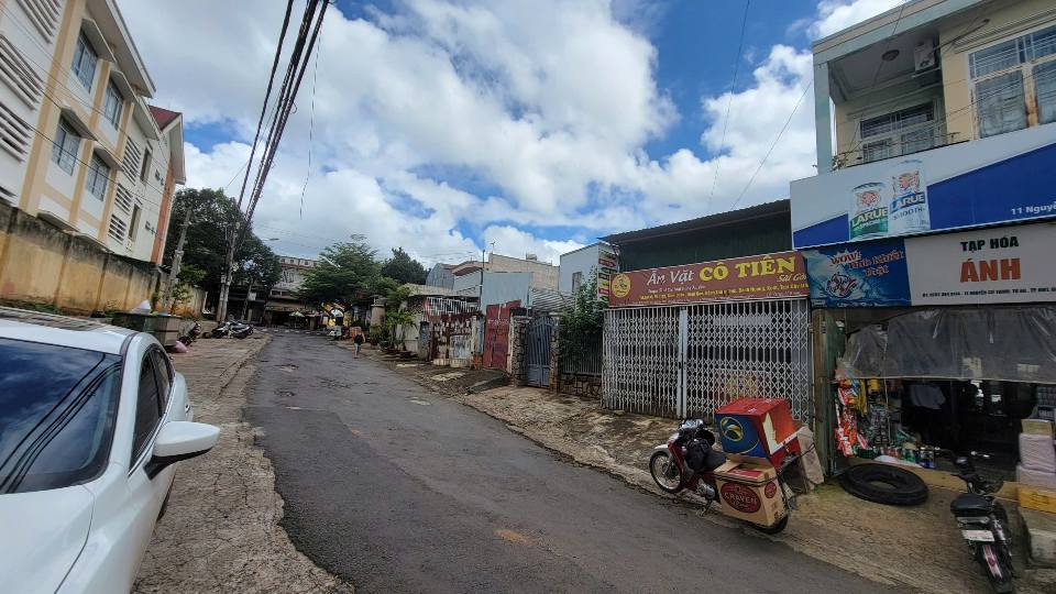 FrontHouse Nguyễn Cư Trinh Buôn Ma Thuột 95.44m² giá 4.8 tỷ - Mặt tiền đắc địa!