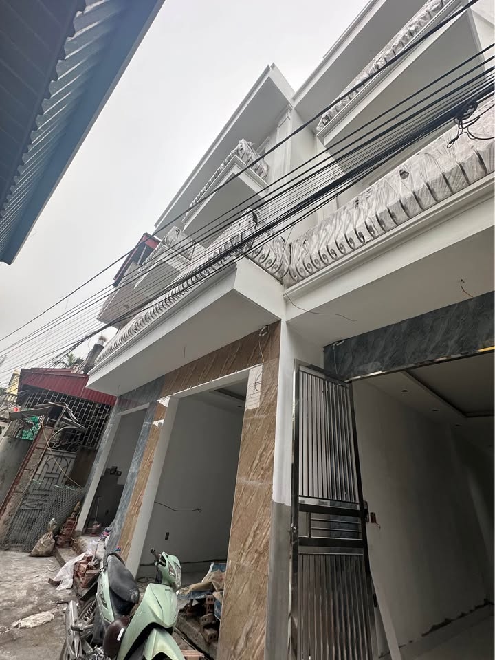 Nhà đẹp 40m² tại Trần Lãm, Thái Bình - Giá chỉ 1.1 tỷ, tiện ích đầy đủ!