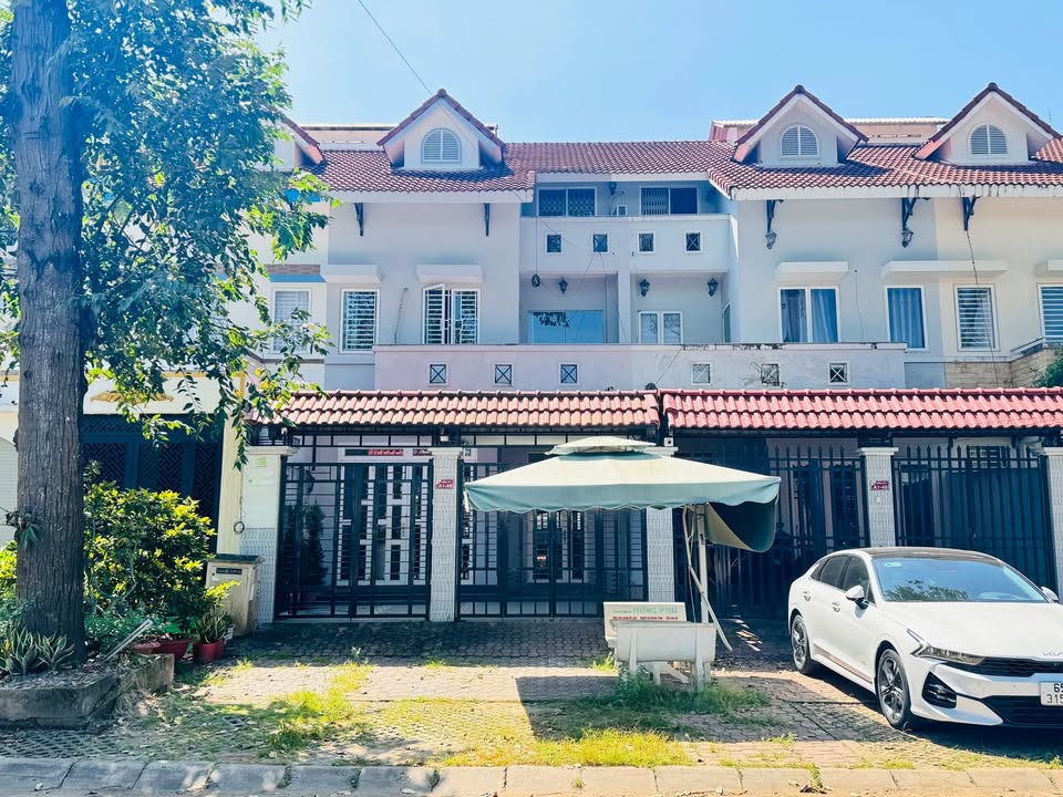 Nhà mặt tiền Nam Long 1, quận Cái Răng, 114m² giá 7.9 tỷ - Đầu tư sinh lời cao!