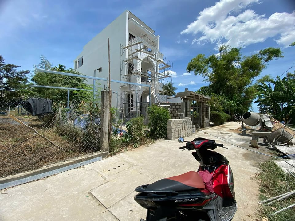 Đất nền khu phố Trung Đông, Phú Thượng 77.4m² giá 1.6 tỷ - Sổ hồng chính chủ, công chứng ngay!