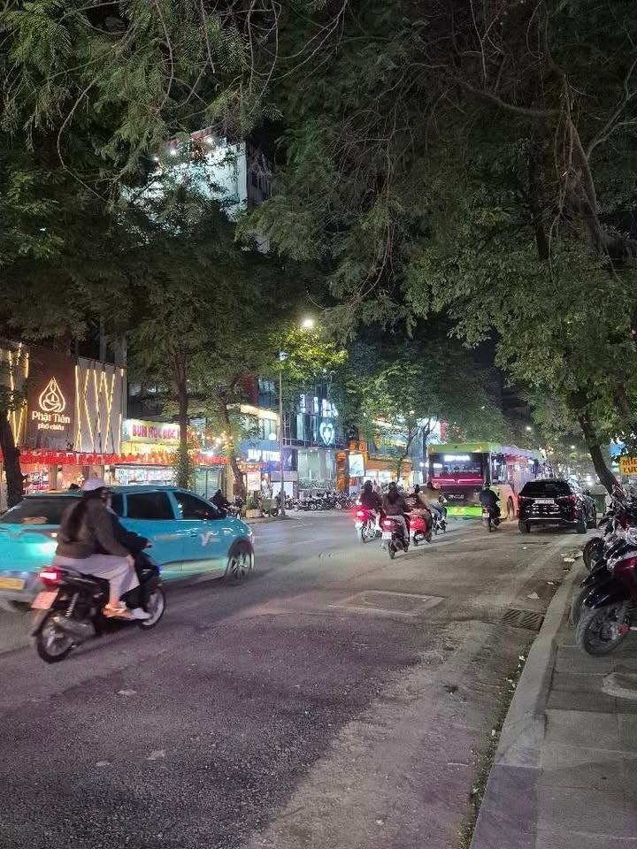 FrontHouse Thái Hà 44m² giá 39.5 tỷ - Kinh doanh đỉnh cao, dòng tiền khủng!