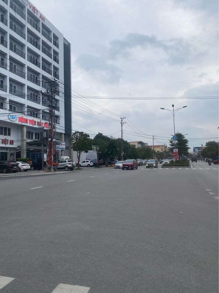 Đất nền mặt tiền đường Phạm Văn Đồng, 875m² giá 10 tỷ - Cơ hội đầu tư lý tưởng!