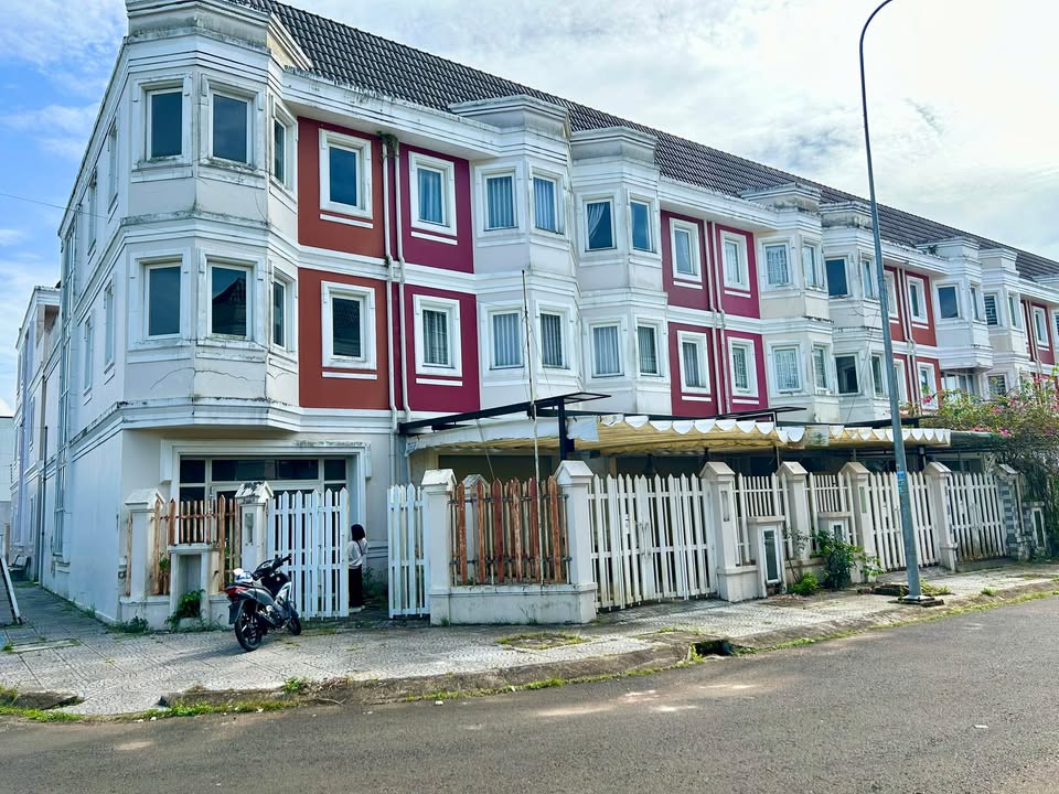 Căn hộ 1209 Trần Phú - Bảo Lộc 93,7m² giá 3.25 tỷ - Căn góc 2 mặt tiền tuyệt đẹp!