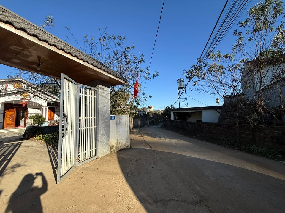 Đất thổ cư 210m² tại Mộc Châu - Giá chỉ 1.1 tỷ, cơ hội đầu tư hiếm có!