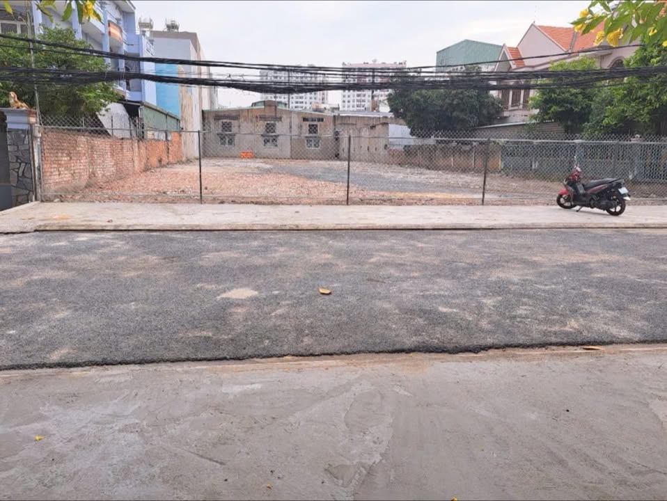 Đất mặt tiền Nguyễn Văn Quá, Đông Hưng Thuận 1080m² giá 48.6 tỷ - Tiềm năng đầu tư lớn!