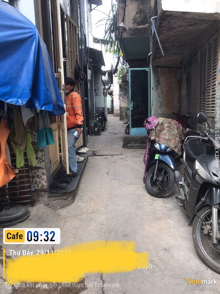 Nhà phố đường Cách Mạng Tháng 8, quận 3, diện tích 20m² - Thiết kế hiện đại, giá tốt!