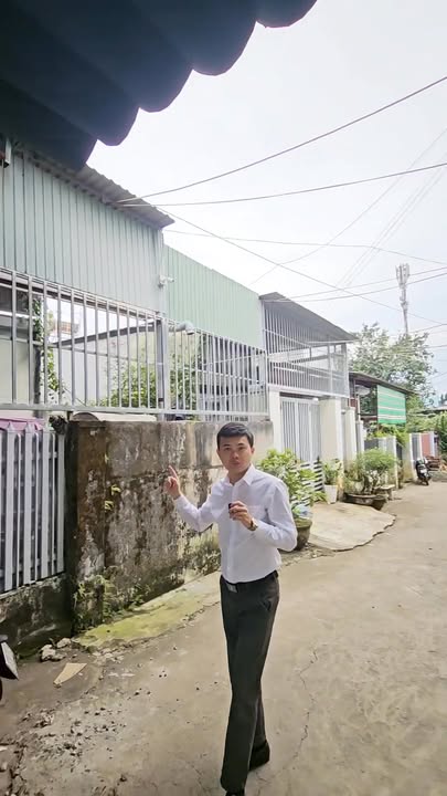 Nhà 3 tầng hẻm 121 Nơ Trang Gưh, Buôn Ma Thuột 66m² giá 4.6 tỷ - Vị trí trung tâm lý tưởng!