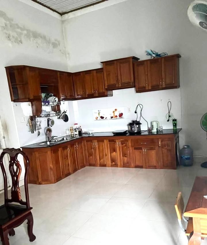 Nhà riêng thôn 3, xã Liên Sơn, huyện Lắk 180m² giá 1 tỷ - Sẵn sàng dọn vào ở!