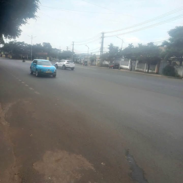 Đất mặt tiền Mai Thị Lựu, Buôn Ma Thuột 500m² giá 5.5 tỷ - Vị trí kinh doanh đắc địa!