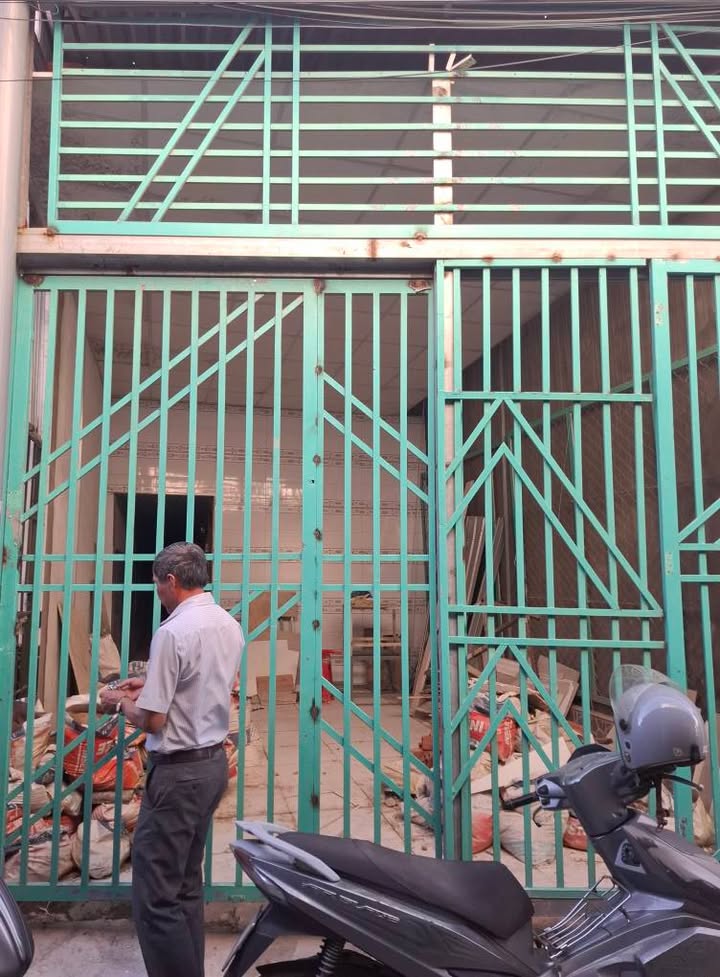 Nhà bán hẻm 7/13 Nguyễn Văn Linh, Bình Thủy, 115m² - Chính chủ, giá tốt 2 tỷ!