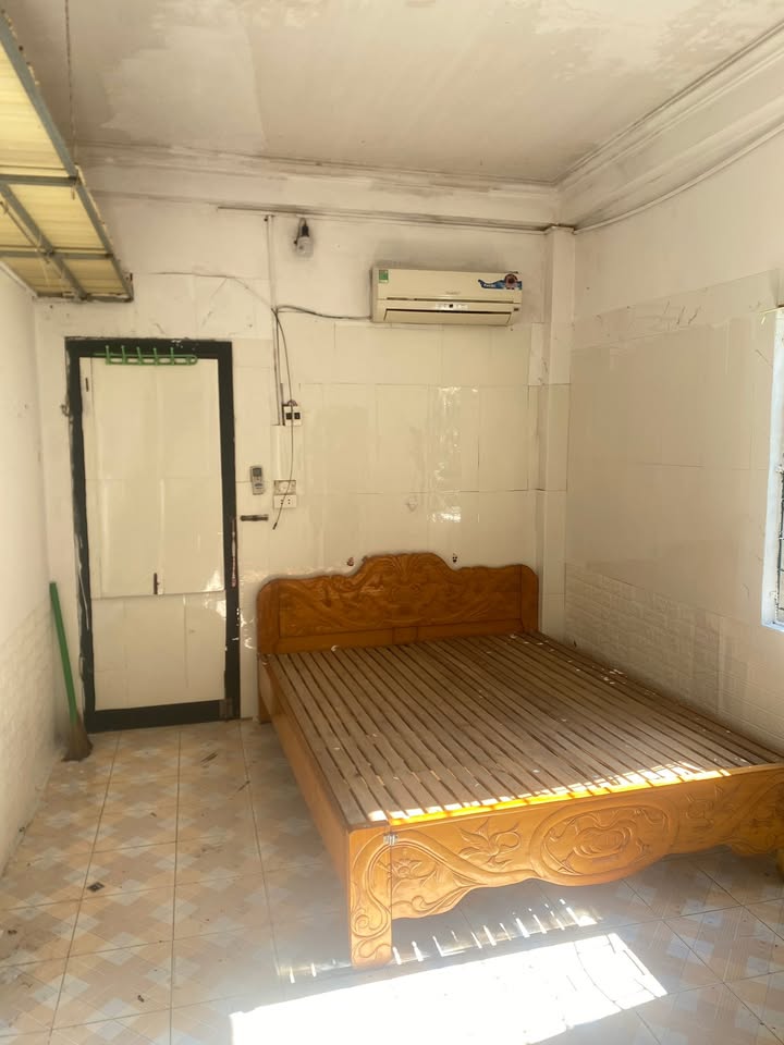 Phòng trọ tại ngõ 111 Quan Hoa, Cầu Giấy chỉ 2,5 triệu - Không chung chủ!