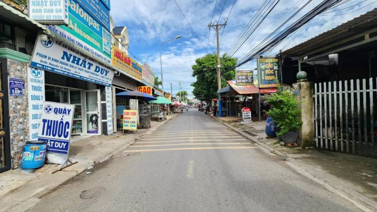 Mặt tiền đường Đỗ Tấn Phong Dĩ An 374m² giá 12 tỷ - Đang có thu nhập ổn định 13 triệu/tháng!