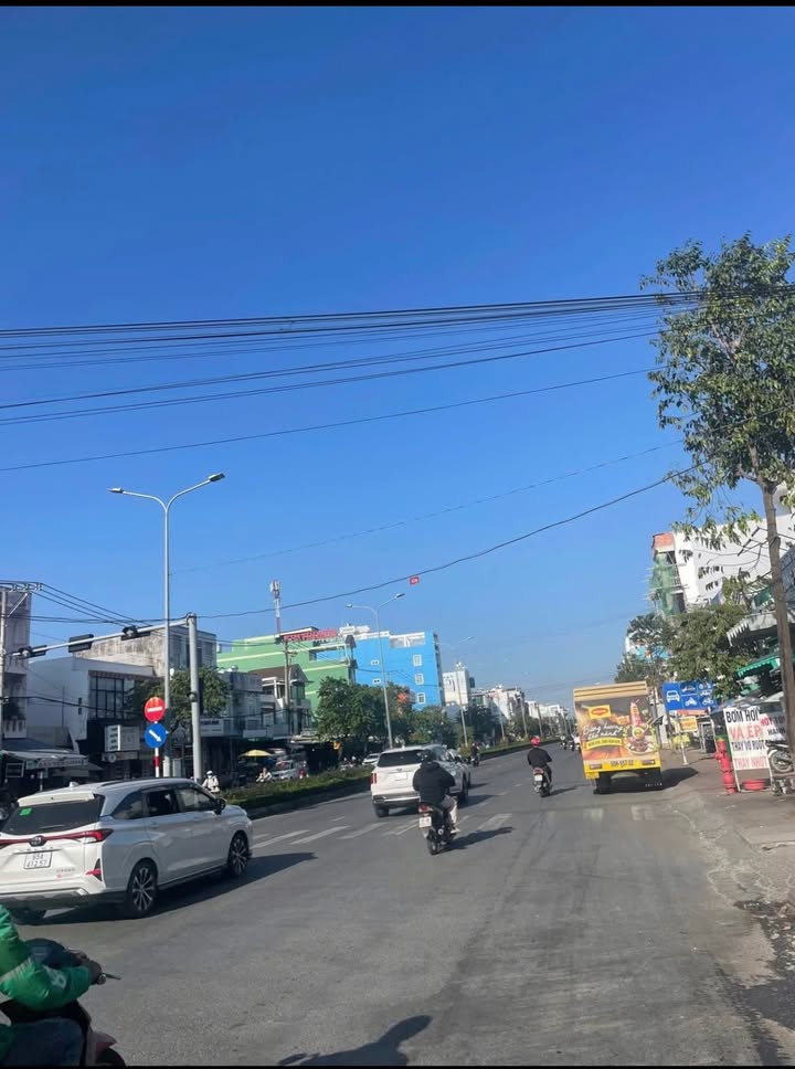 Nhà trệt gác cho thuê mặt tiền Nguyễn Văn Cừ, Cái Khế 75m² giá 12 triệu - Đầu tư sinh lời ngay!