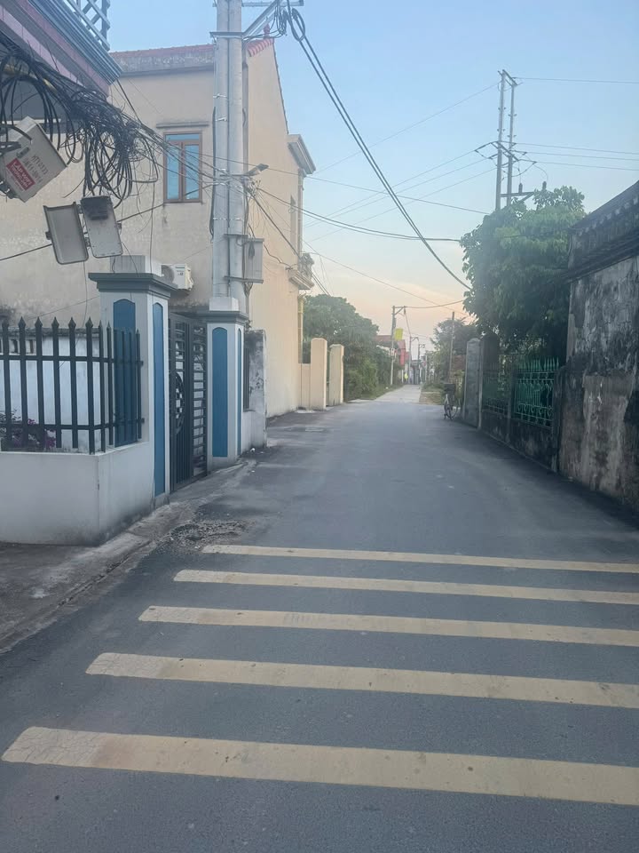 Đất nền Kiều Đông Đại Xuyên 90m² giá 2 tỷ - Sổ đỏ chính chủ, cơ hội đầu tư vượt trội!