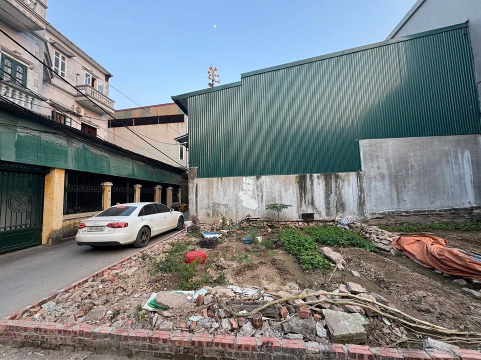 Đất lô góc Phù Khê, Từ Sơn 45.8m² giá 2 tỷ - Ô tô vào tận đất!