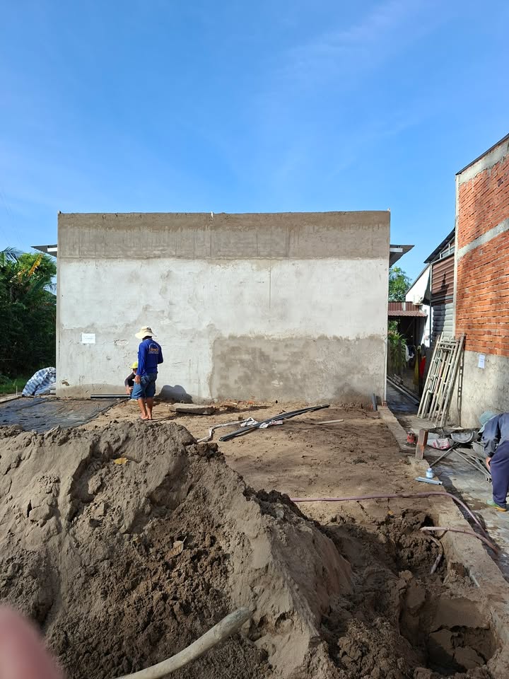 Cho thuê mặt bằng đường Phạm Hữu Lầu, Cao Lãnh 90m² - Tiện mở spa theo ý thích!