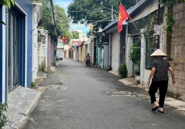 Đất nền đường Bến Nôm Rạch Dừa 90m² giá 3.99 tỷ - Sổ hồng riêng, xây dựng 4 tầng!