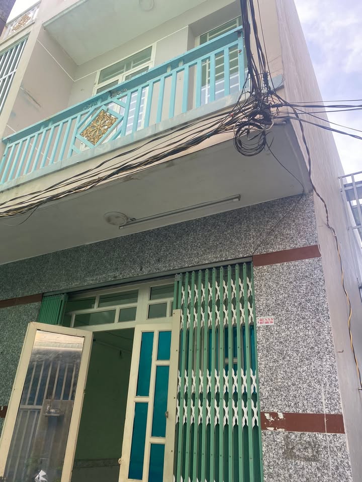 Nhà bán Tân Kim, Cần Giuộc 22.4m² giá 600 triệu - Nhà trống dễ dàng sửa chữa theo sở thích!