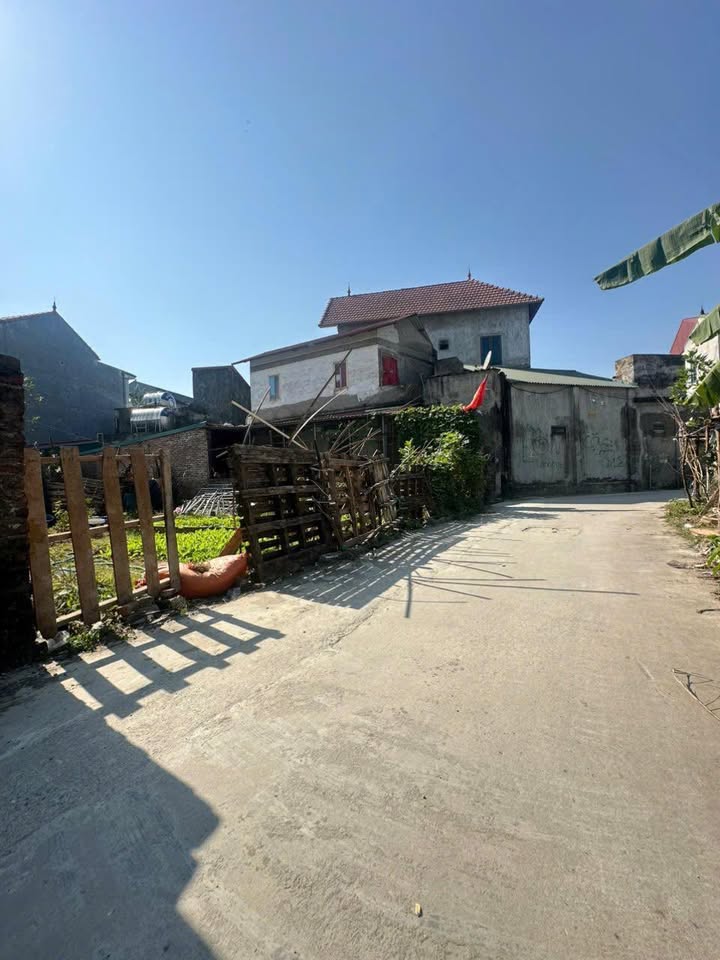 Đất nền Văn Quán, Thanh Oai 67.4m² giá 5 tỷ - Vị trí đẹp, đầu tư sinh lời!