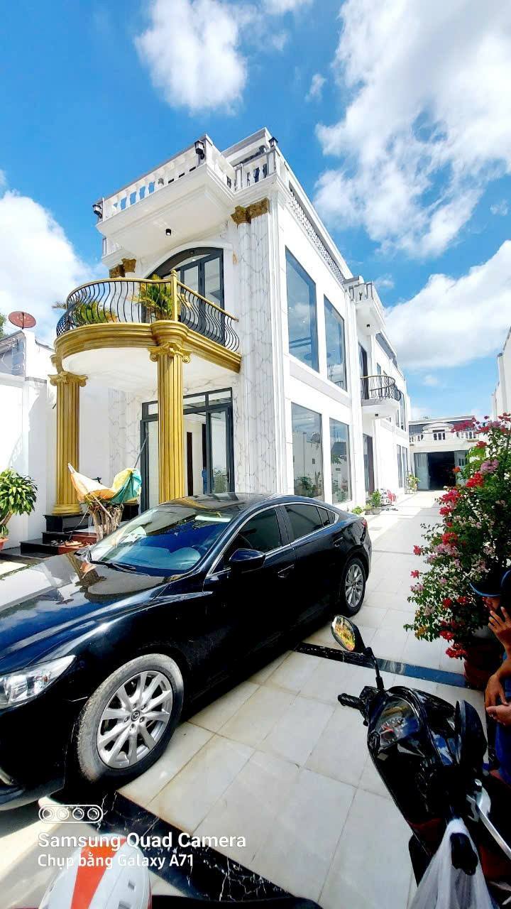 Nhà 1 Trệt 1 Lầu Ninh Thạnh 378m² giá 4.5 tỷ - Kiến trúc Tây Âu sang trọng!