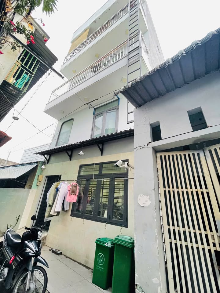 Nhà hẻm Chương Dương Thủ Đức 63.3m² giá 4 tỷ - Cơ hội hiếm có!