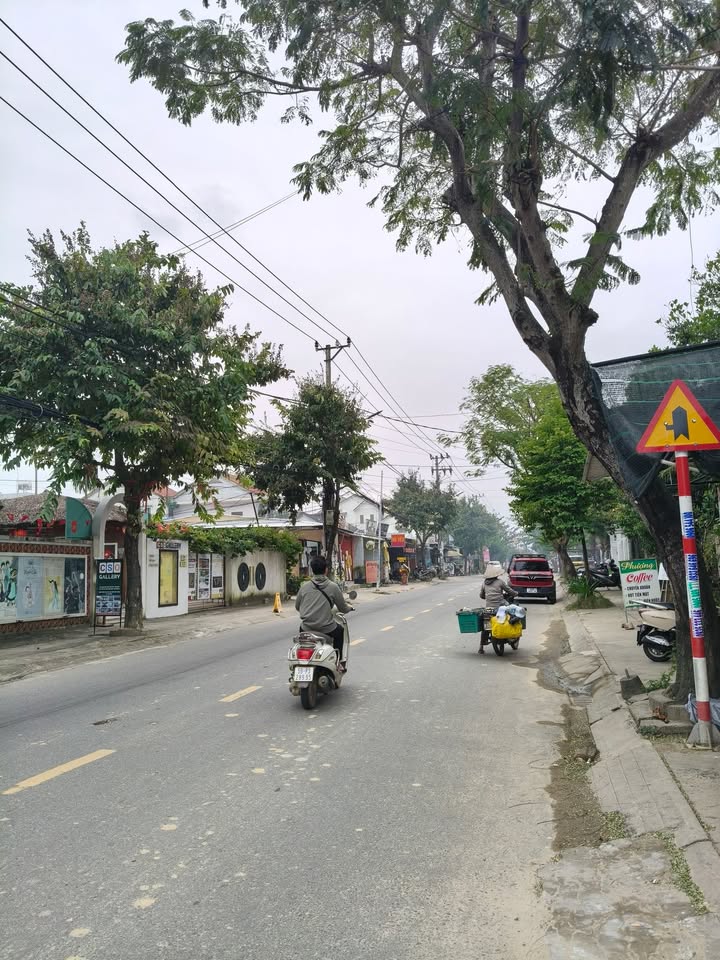 Đất Cửa Đại Hội An 335m² giá 39 tỷ - Kinh doanh sầm uất, vị trí đắc địa!