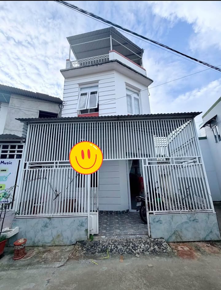 Nhà mặt tiền Phùng Chí Kiên, Buôn Ma Thuột 61m² - Kinh doanh ngay, chính chủ bán!