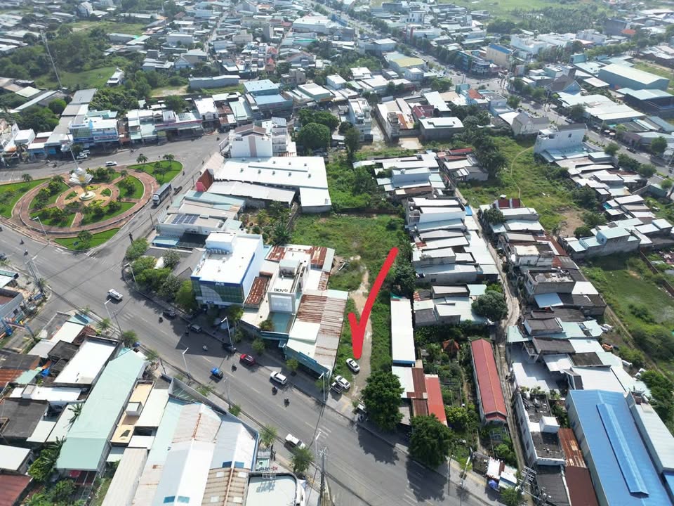 Đất nền Hương Lộ 5, Long Điền 3000m² giá 39 tỷ - Cơ hội đầu tư tuyệt vời!